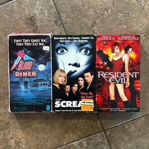 Horror Movies VHS Bundle
